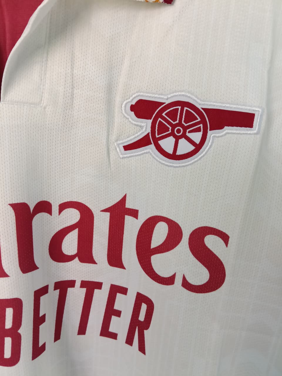 Arsenal White Retro-Inspired Fan Jersey